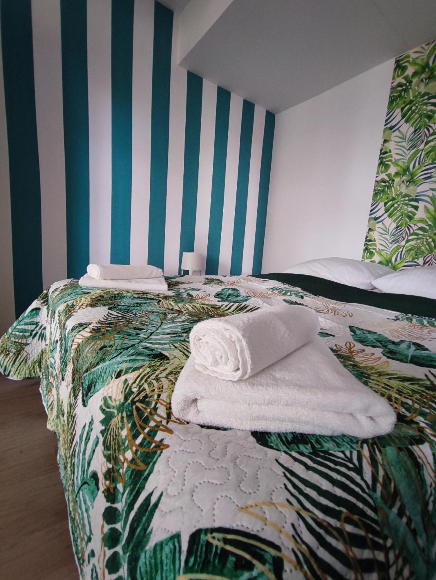 Apartamenty Poddabek- Basen Kryty, Sauna, Animacje Dla Dzieci , Malpi Gaj, Baseny Na Dachu พอดดองบีแย ภายนอก รูปภาพ