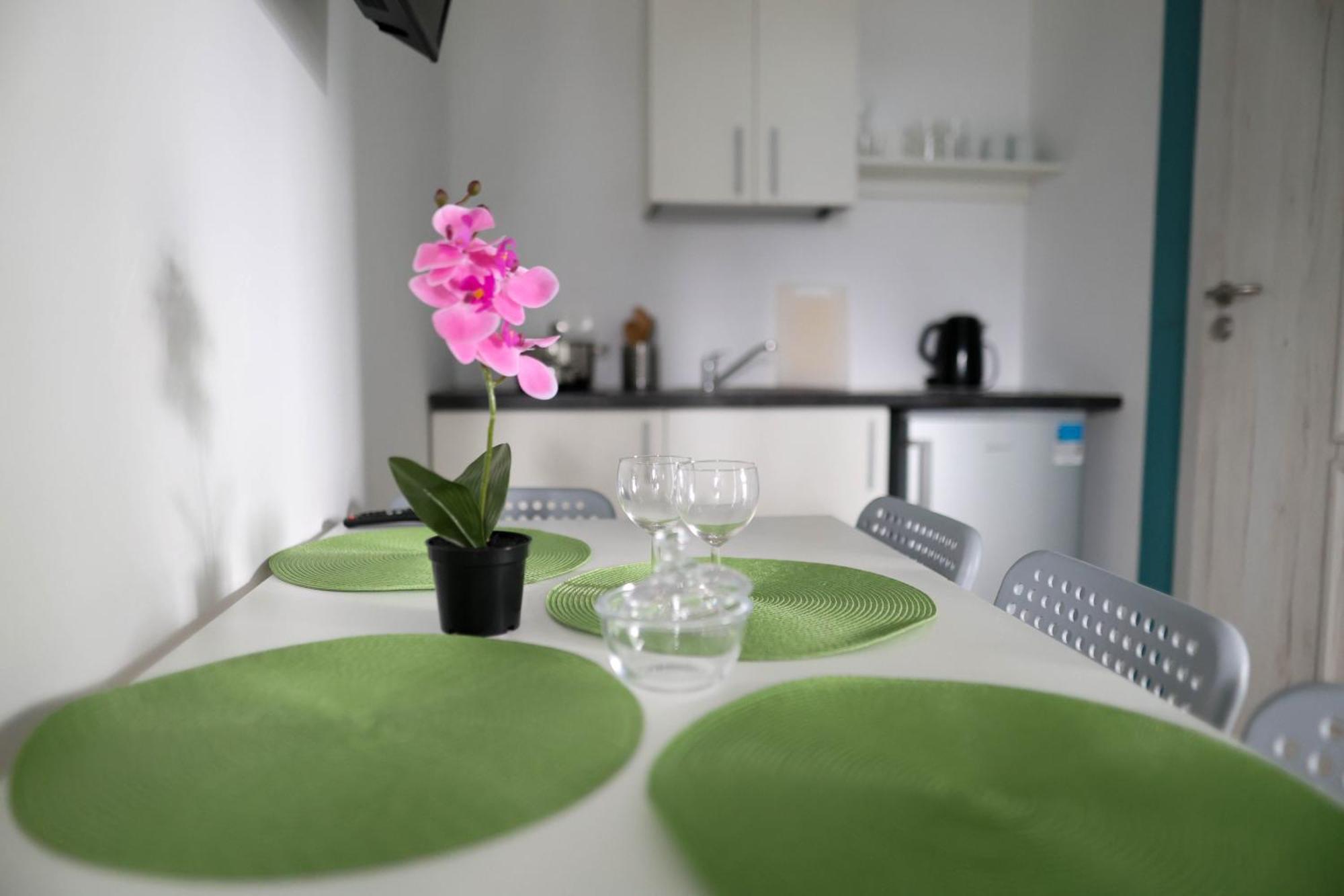 Apartamenty Poddabek- Basen Kryty, Sauna, Animacje Dla Dzieci , Malpi Gaj, Baseny Na Dachu พอดดองบีแย ภายนอก รูปภาพ