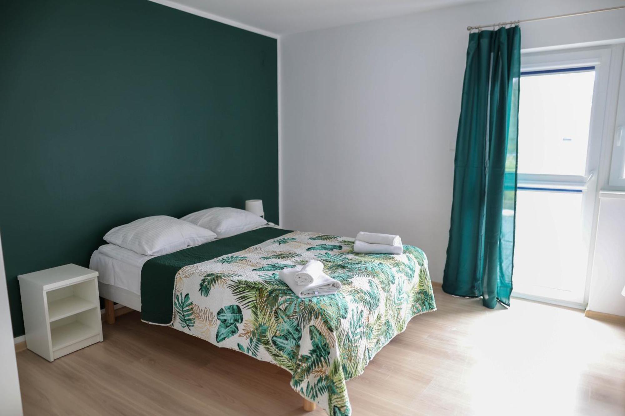 Apartamenty Poddabek- Basen Kryty, Sauna, Animacje Dla Dzieci , Malpi Gaj, Baseny Na Dachu พอดดองบีแย ภายนอก รูปภาพ