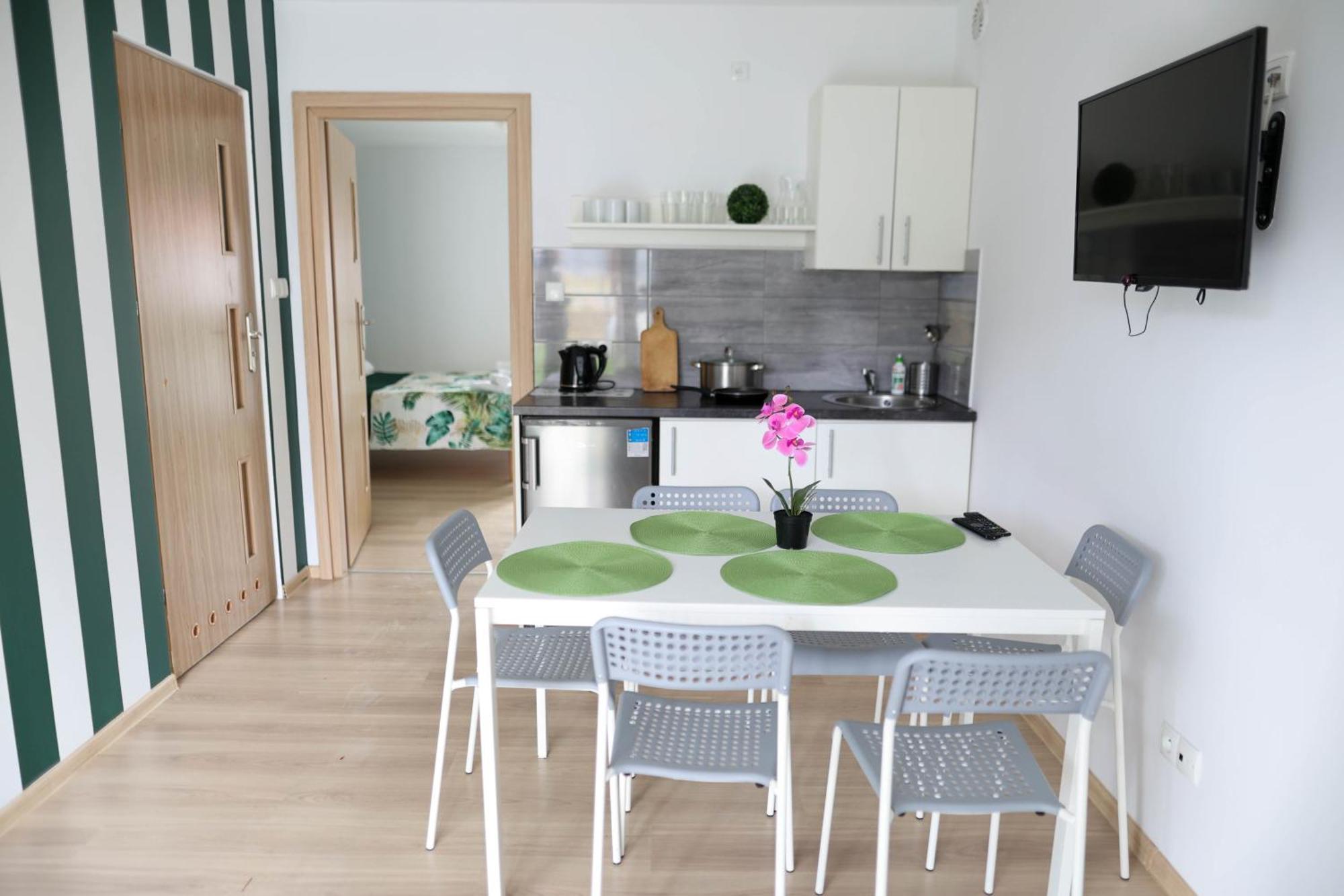 Apartamenty Poddabek- Basen Kryty, Sauna, Animacje Dla Dzieci , Malpi Gaj, Baseny Na Dachu พอดดองบีแย ภายนอก รูปภาพ